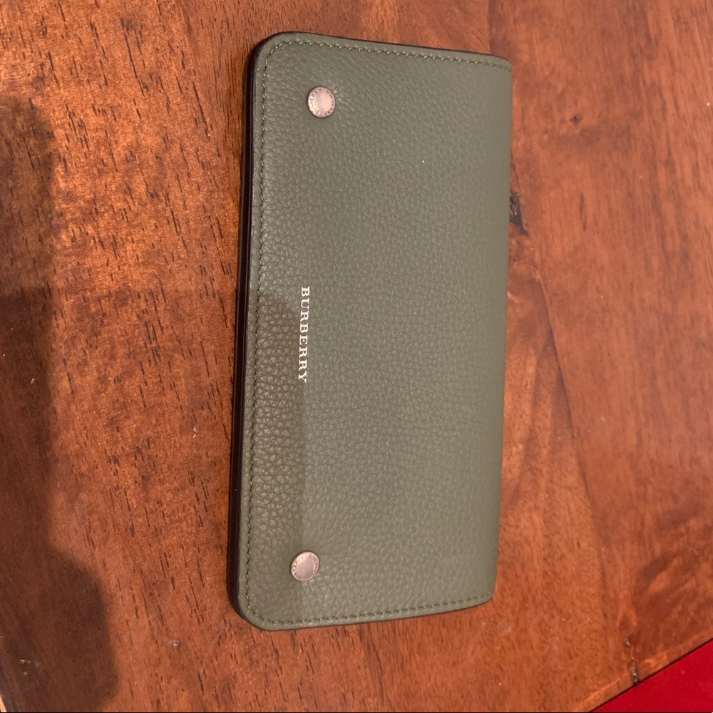Lightly used Burberry Wallet